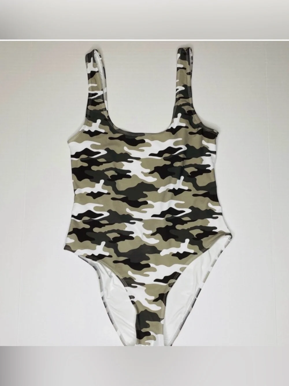 NEW Kendall + Kylie Camo One Piece Swimsuit XS High Cut Low Back - Picture 1 of 9
